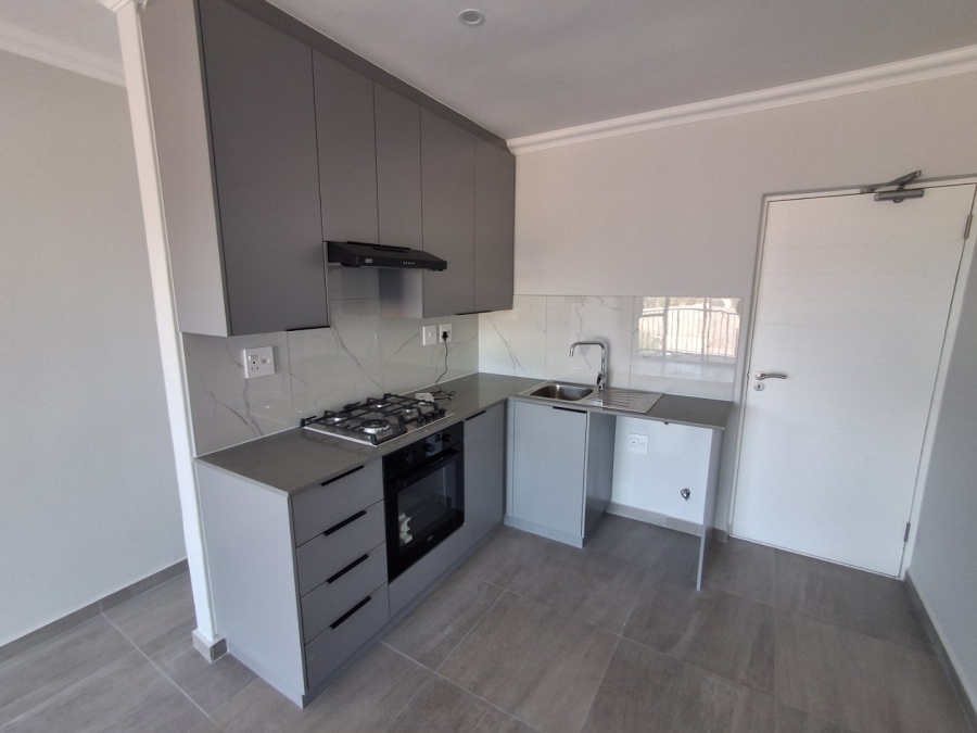 2 Bedroom Property for Sale in Table View Western Cape